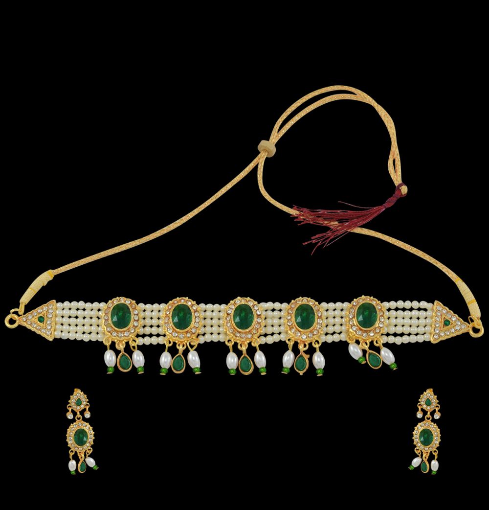 Beautiful Stunning Royal Green Choker Necklace set with Earrings