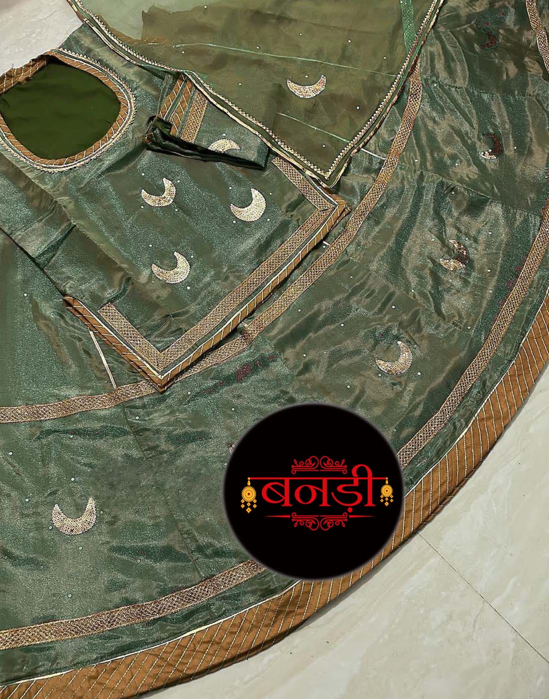 Tissue Poshak in Mehandi Shade with Contrast Blue Magji