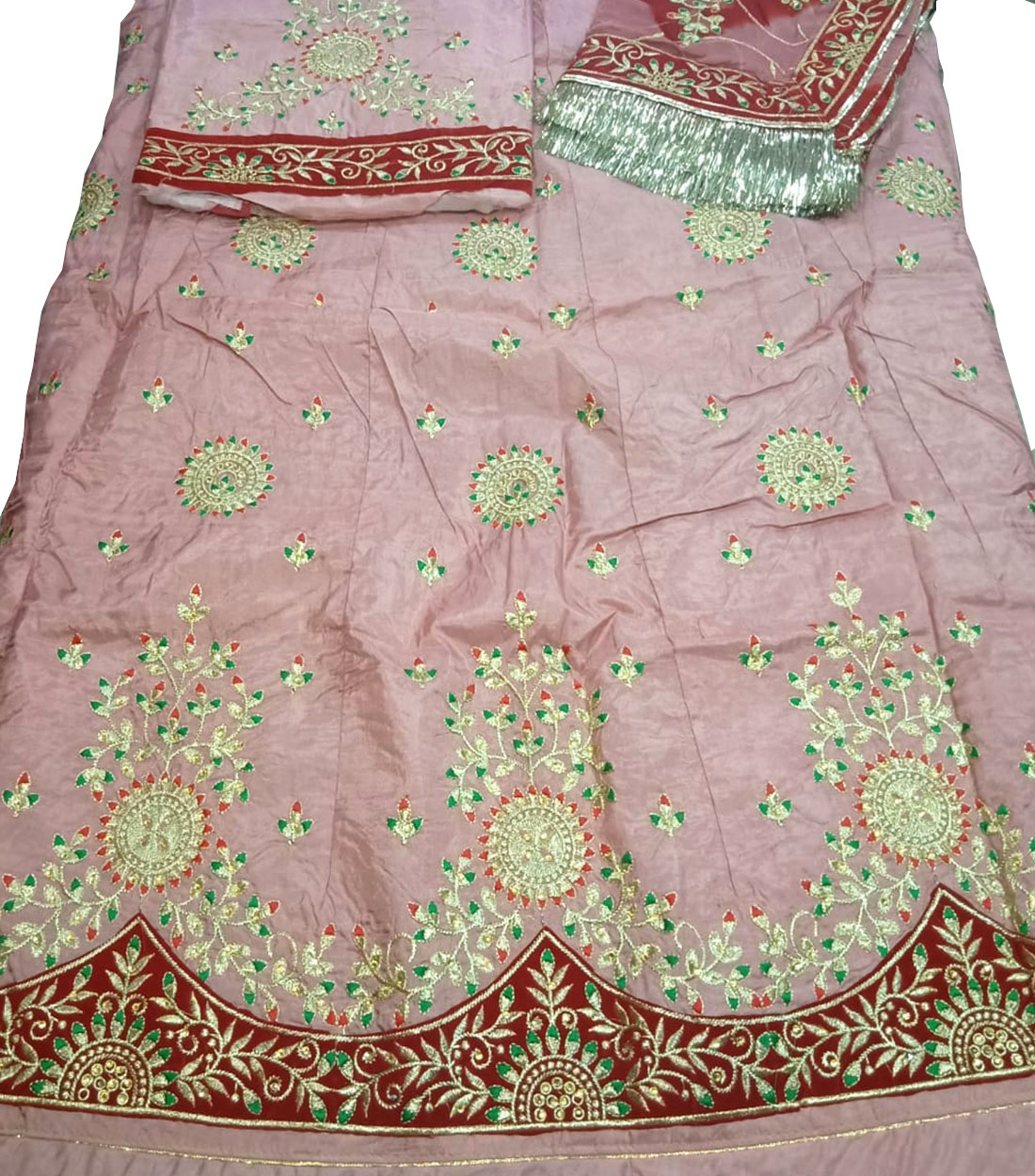 Gajri Color Upada Poshak