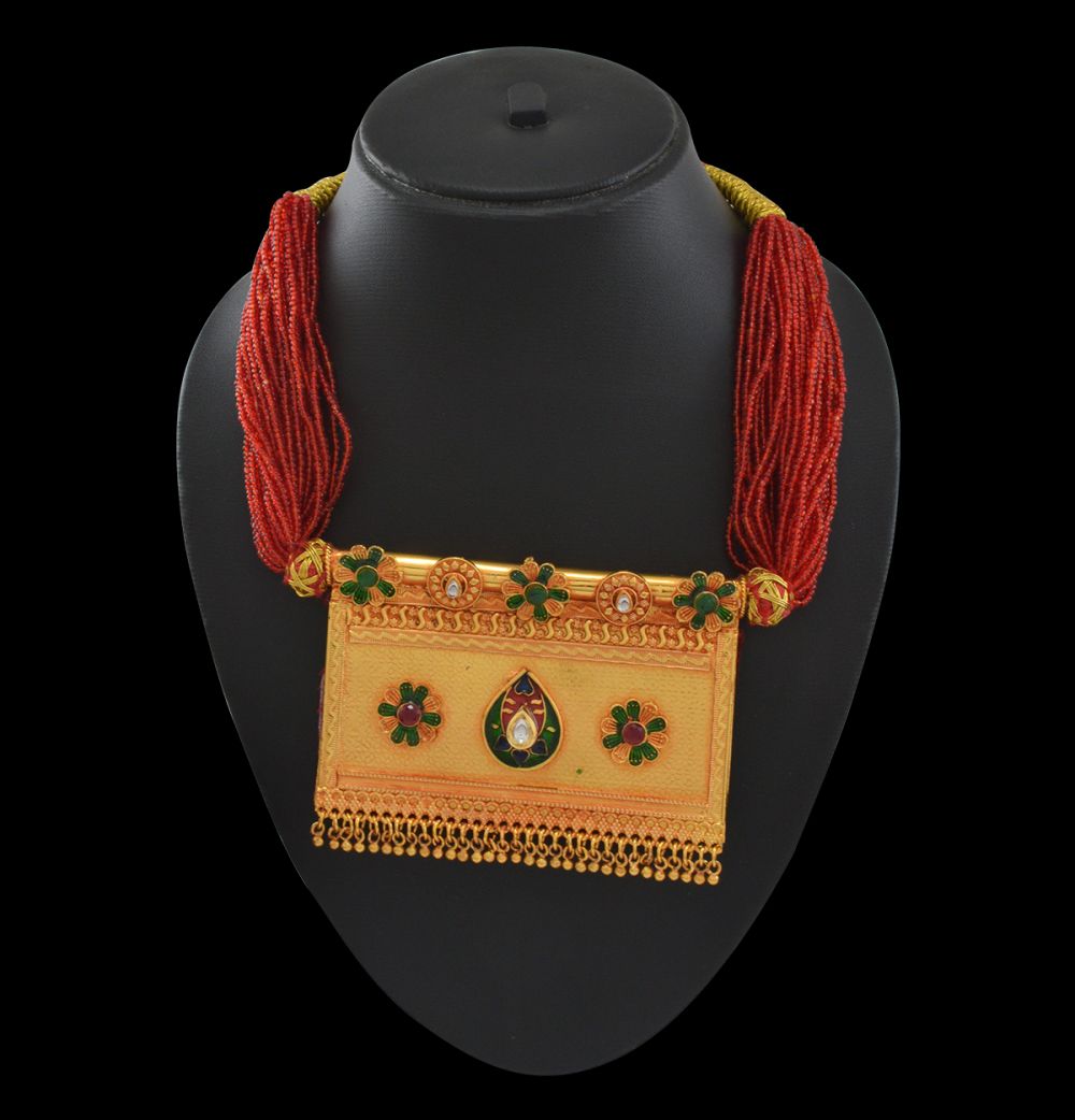 Tediyaa Red Royal Rajasthani Antique Jewelry Set