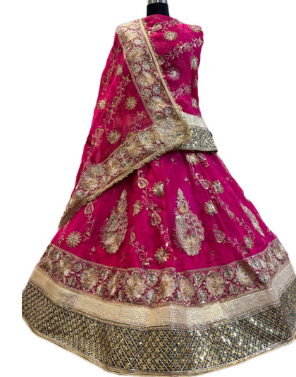 canvas poshak in dark pink color with 6.5 meter gher lehanga